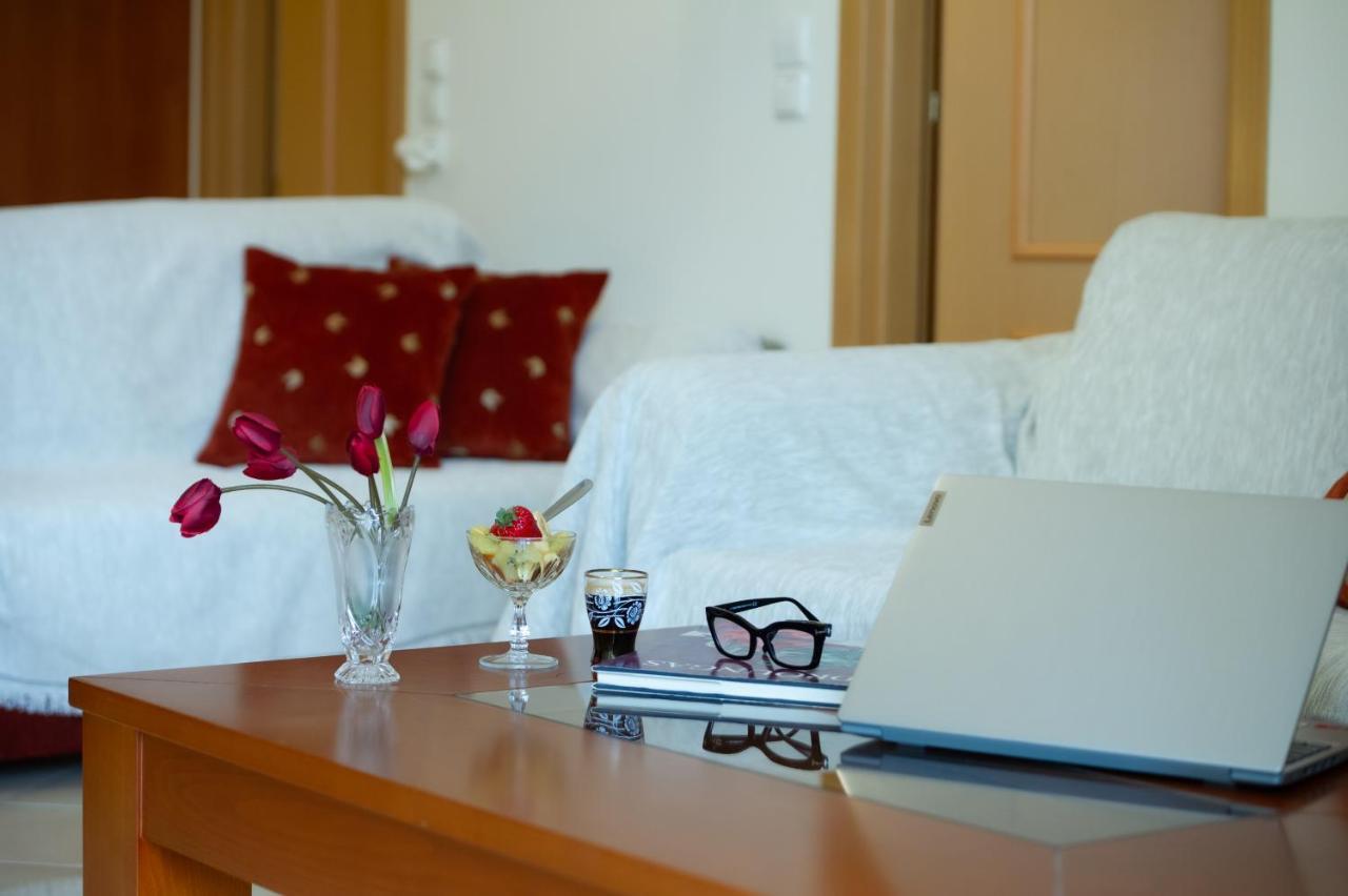 At Aqua Apartment Kallithea أثينا المظهر الخارجي الصورة